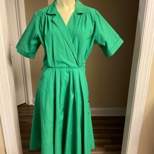 Chic Vintage Green Midi Dress